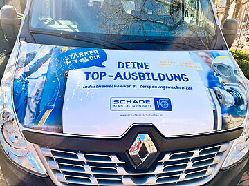 Schade Maschinenbau Sponsoring Jugendvereinsbus