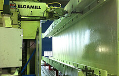 CNC Fräsen großer Schweißbaugruppen auf Langfräsmaschine